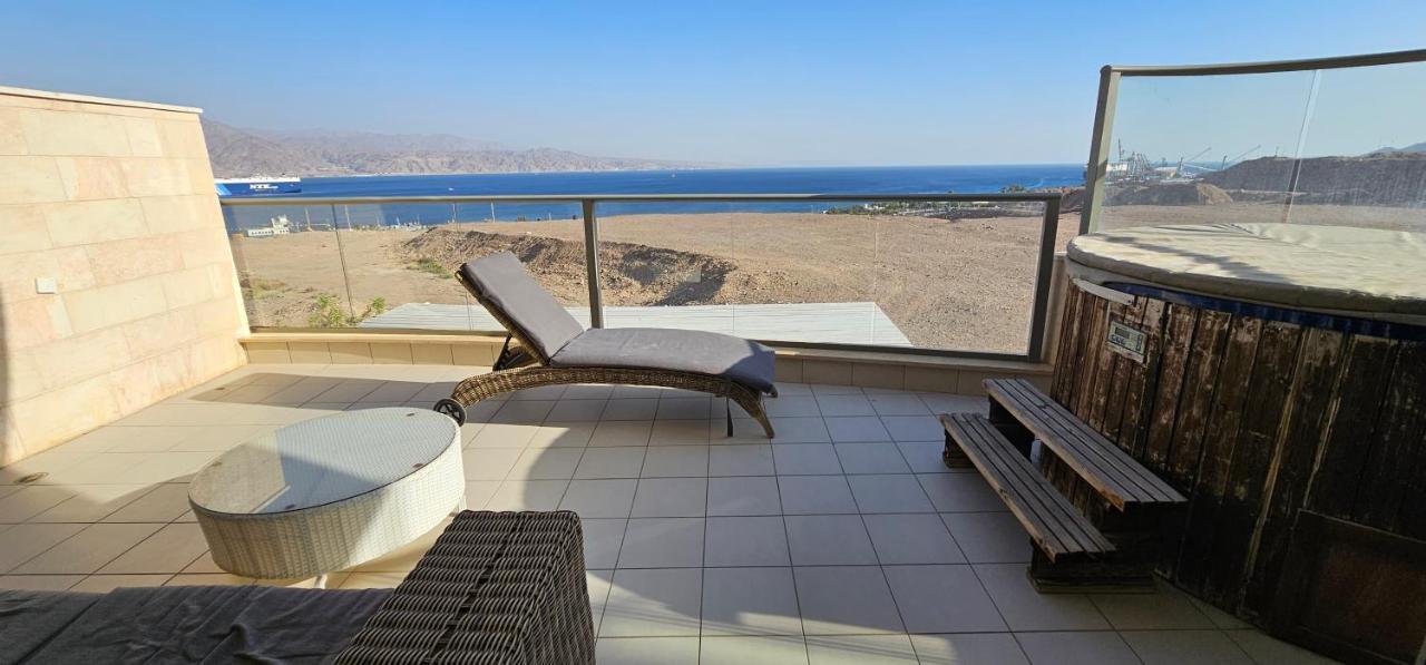Top-Luxury Exclusive Аpt With Jacuzzi In Front Of The Sea Eilat Exterior foto
