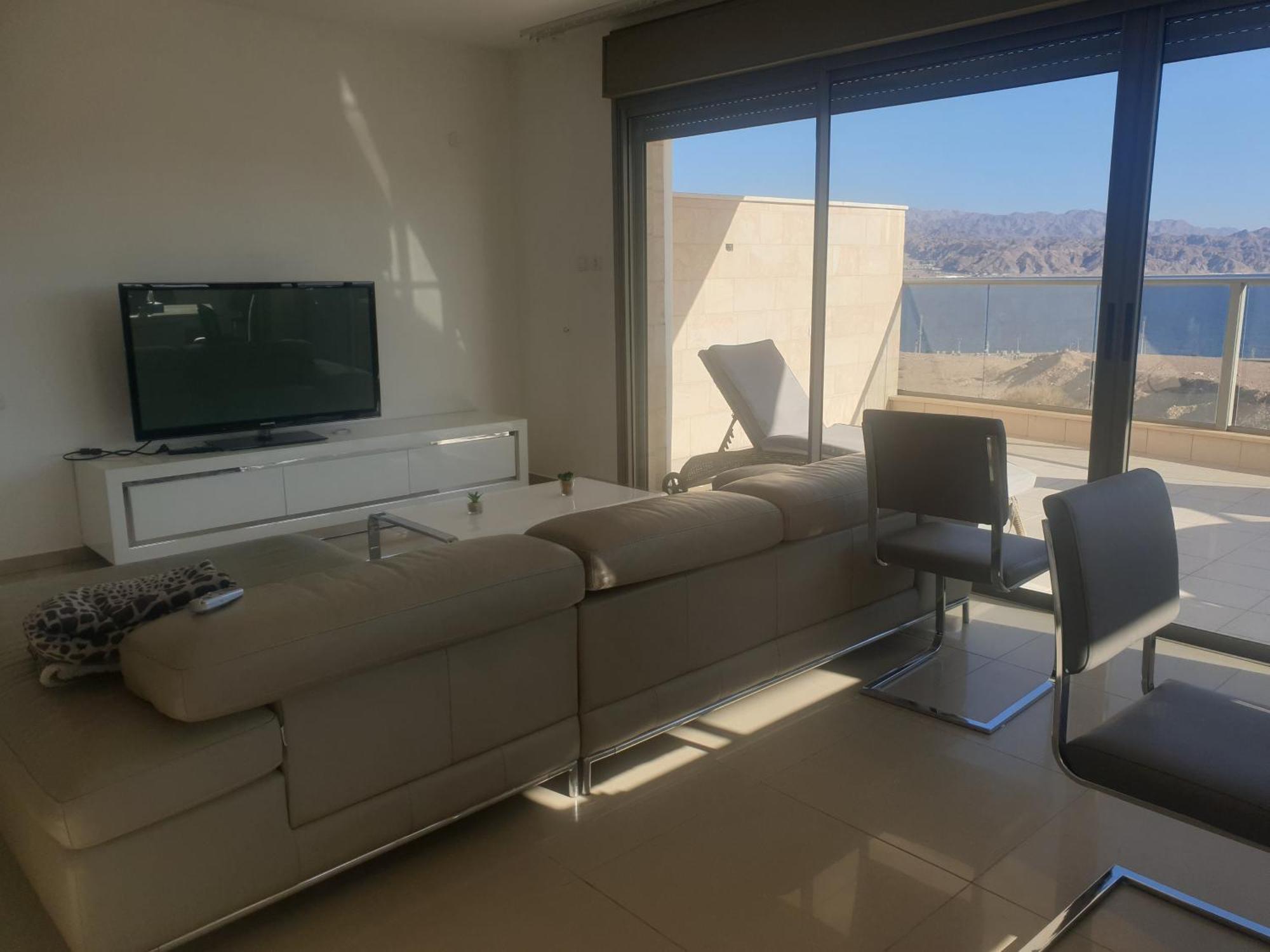 Top-Luxury Exclusive Аpt With Jacuzzi In Front Of The Sea Eilat Exterior foto