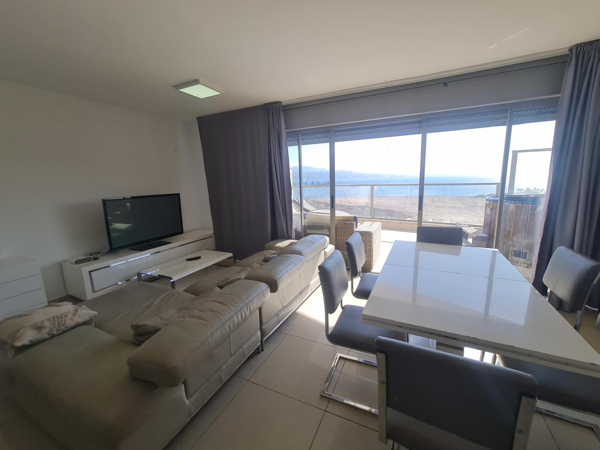 Top-Luxury Exclusive Аpt With Jacuzzi In Front Of The Sea Eilat Exterior foto